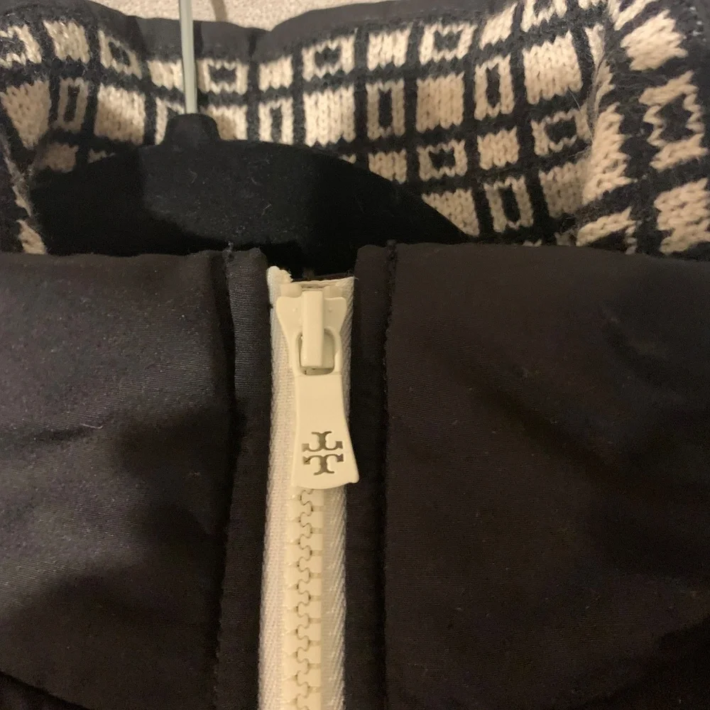 Tory Burch Black/Ivory Down Jacket sz 6